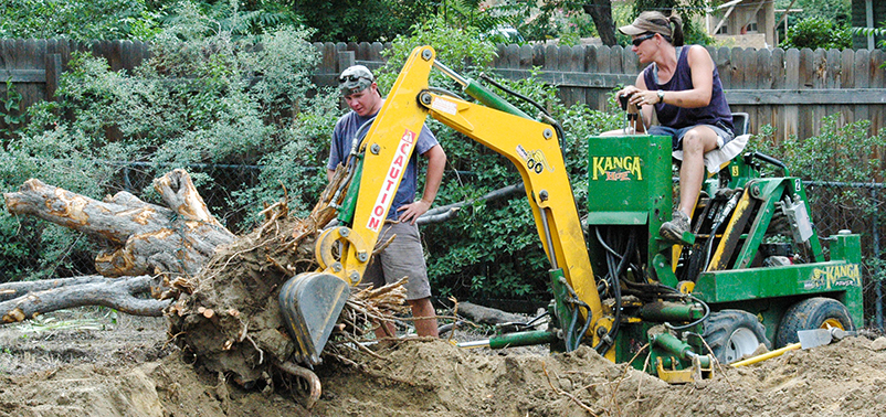 Root-Landscape & Design- Kanga Loaders